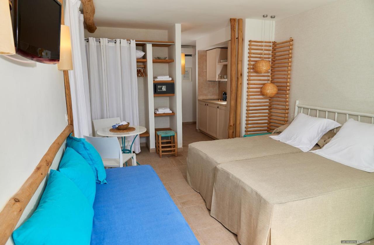 Apartamentos Sabina Playa La Savina  Exterior photo