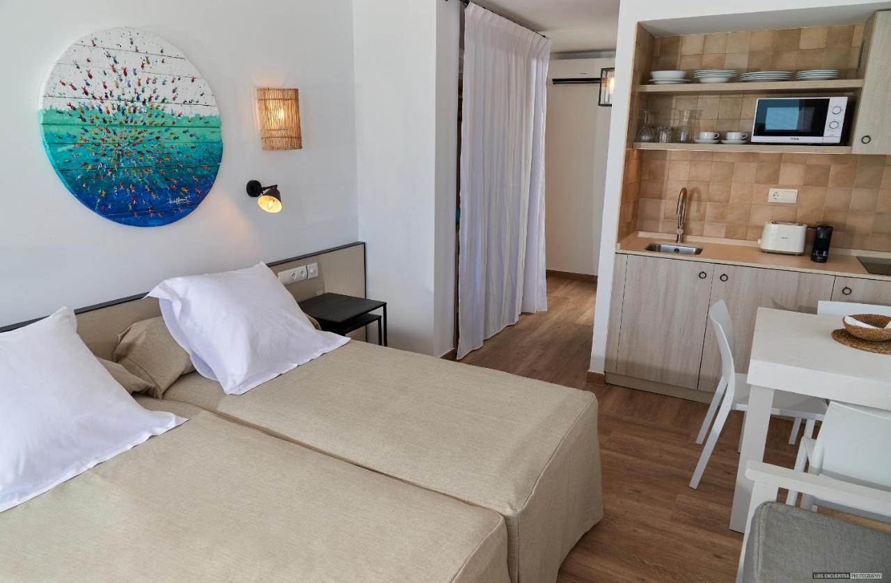 Apartamentos Sabina Playa La Savina  Exterior photo