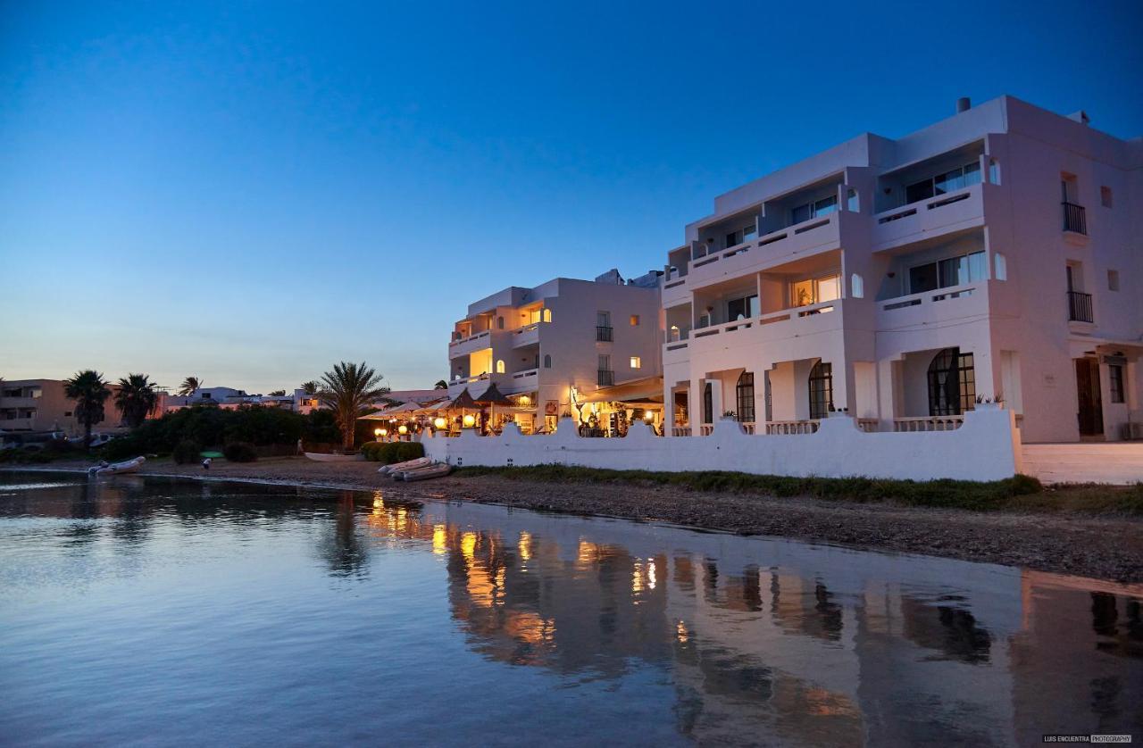 Apartamentos Sabina Playa La Savina  Exterior photo