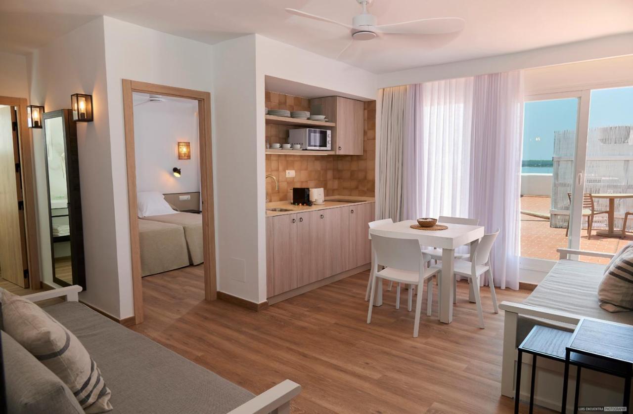 Apartamentos Sabina Playa La Savina  Exterior photo