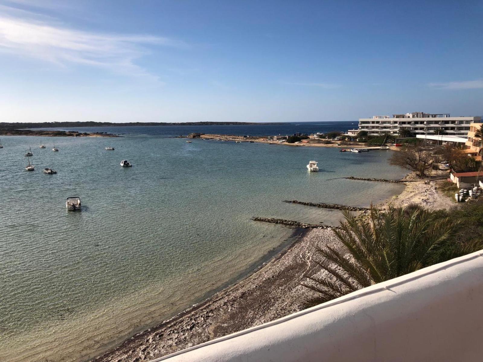 Apartamentos Sabina Playa La Savina  Exterior photo