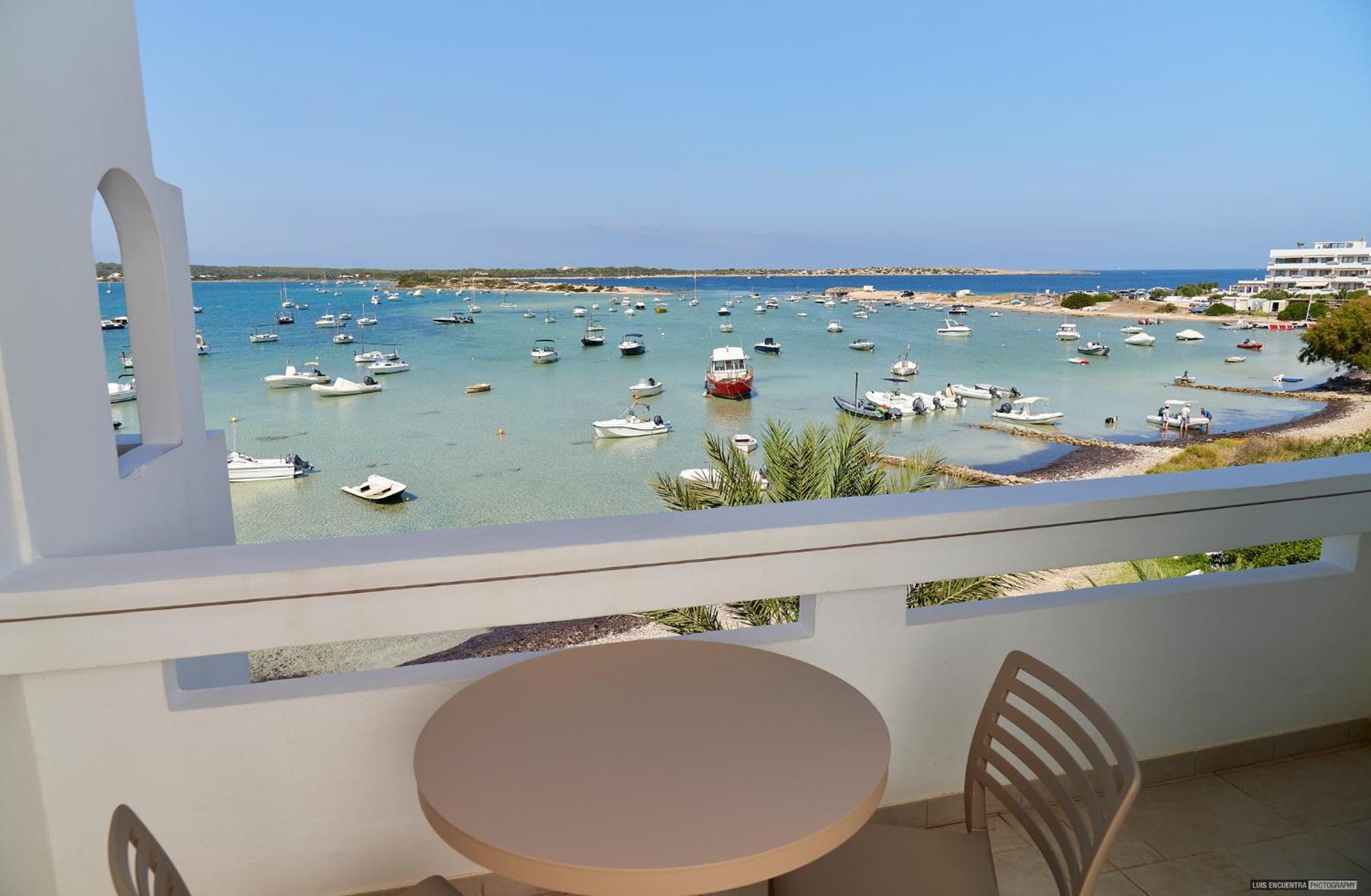 Apartamentos Sabina Playa La Savina  Exterior photo