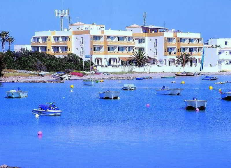 Apartamentos Sabina Playa La Savina  Exterior photo
